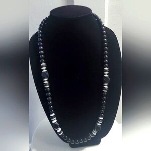 Natural Handmade Black Beaded Necklace.🌴